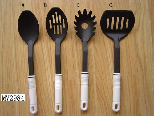 PLASTIC Handle NYLON KITCHEN TOOL SLOTTED TURNER
