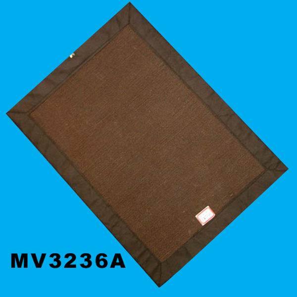 B01 DINNER CUSHION