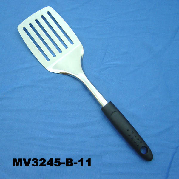 SS SLOTTED TURNER