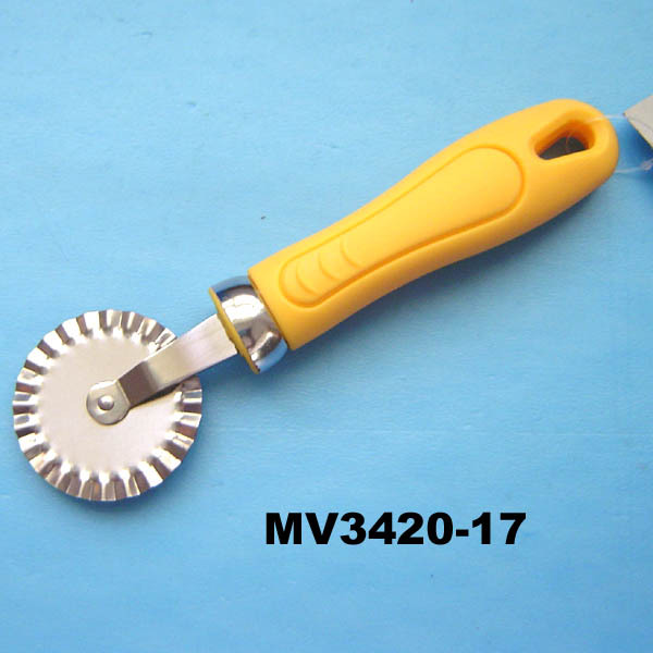 PIZZA CUTTER with PP Handle
