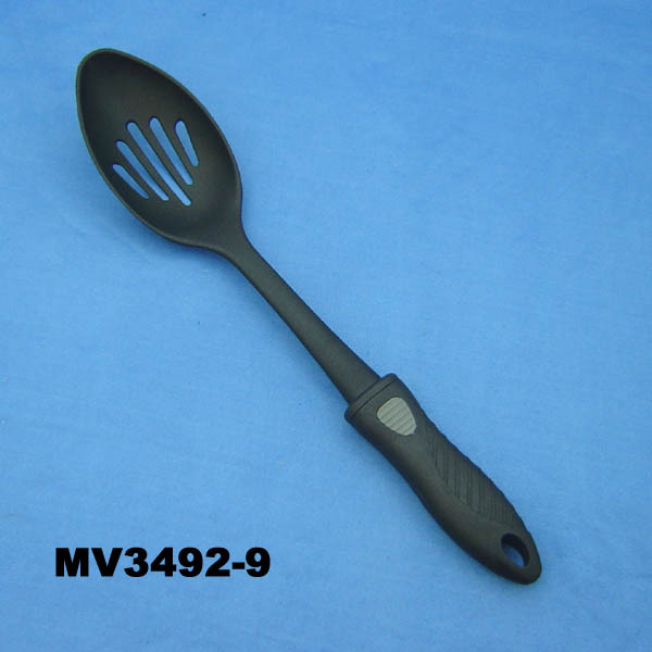 KITCHEN TOOL SLOTTED SPOON