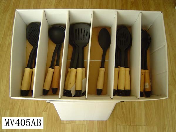 72PCS WOODEN Handle NYLON KITCHEN TOOL in DISPLAY BOX