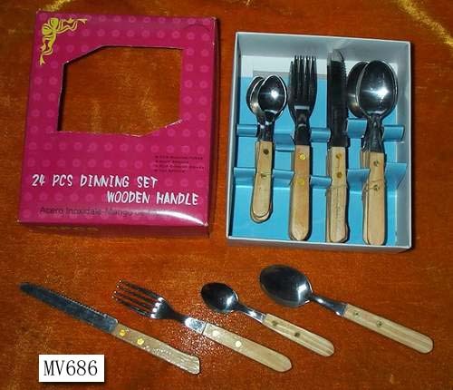 24PCS CUTLERY SET WOODEN Handle