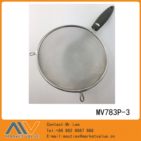 14CM SS STRAINER with TPR Handle TC