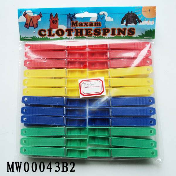 24PCS PLASTIC CLOTHES PEGS with PE SHRINK style 3