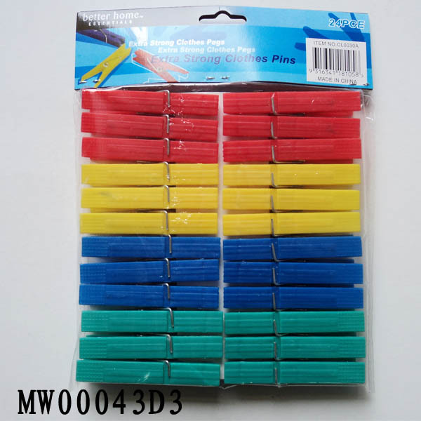 24PCS PLASTIC CLOTHES PEGS with PE SHRINK style 13