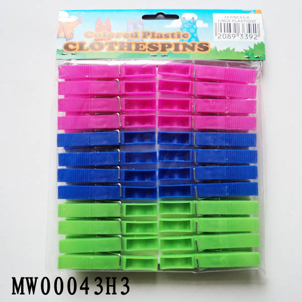 24PCS PLASTIC CLOTHES PEGS with PE SHRINK style 34