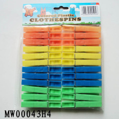24PCS PLASTIC CLOTHES PEGS with PE SHRINK style 35