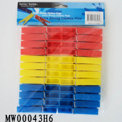 24PCS PLASTIC CLOTHES PEGS with PE SHRINK style 37