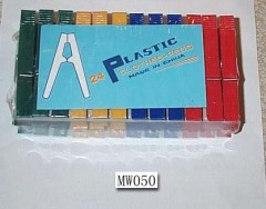 24PCS PLASTIC CLOTHES PEGS SHRINK
