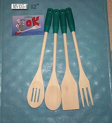 4PCS 12in WOODEN KITCHEN TOOLS in PVC BAG with HANG CARD
