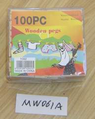 100PCS PINE WOODEN PEGS in PVC BOX