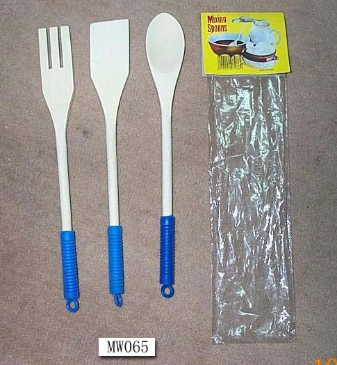 3PCS WOODEN KITCHEN TOOLS PBH