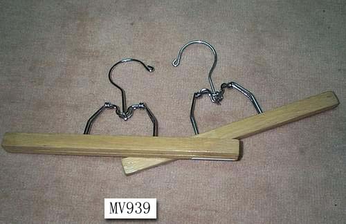 3PCS WOODEN SKIRT HANGER