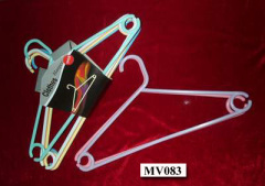 6PCS PLASTIC HANGER