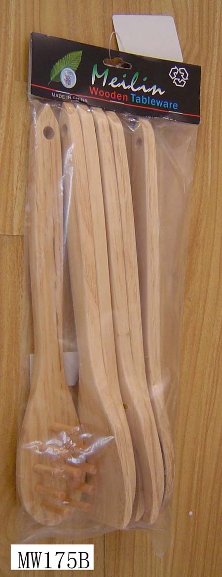 6PCS WOODEN KITCHEN TOOL in PVC BAG with HANG CARD
