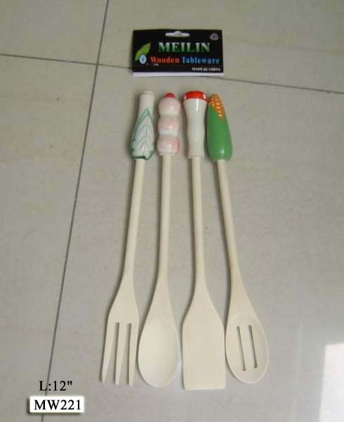 0538 12in WOODEN KITCHEN TOOL in PVC BAG with HANG CARD