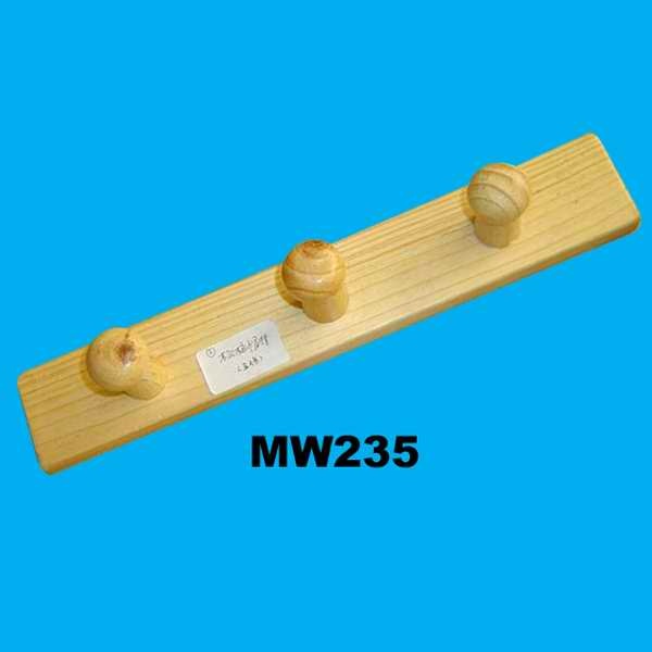 3HOOKS PINE WOODCLOTHES HANGER