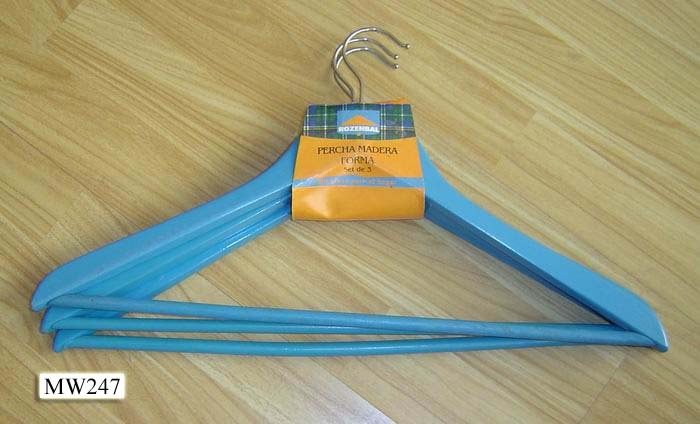 3PCS WOODEN CLOTHES HANGER style 2