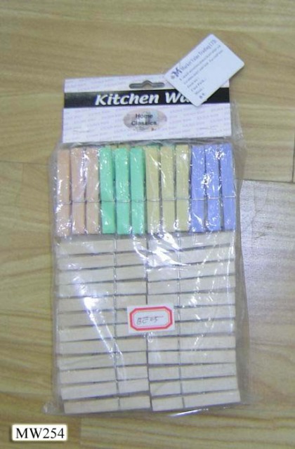 24PCS PLASTIC CLOTHES PEGS with 50PCS WOODEN CLOTHES PEGS