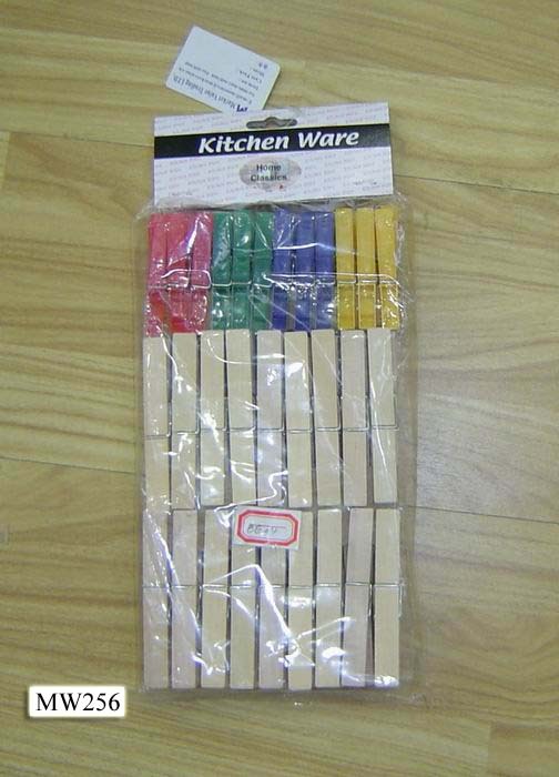 24PCS PLASTIC CLOTHES PEGS with 36PCS 9CM WOODEN CLOTHES PEGS