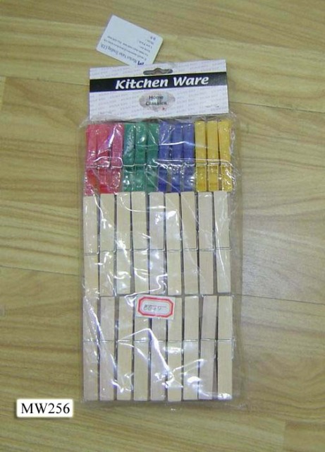 24PCS PLASTIC CLOTHES PEGS with 36PCS 9CM WOODEN CLOTHES PEGS