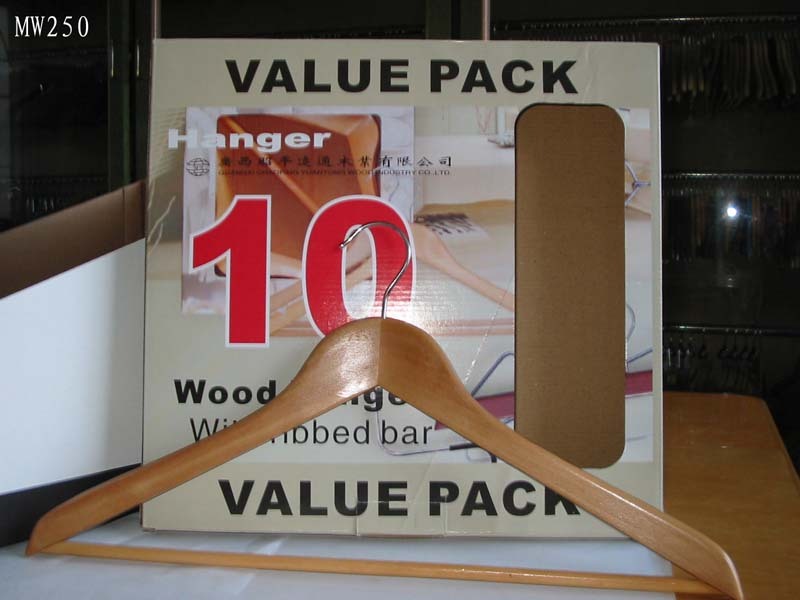 10PCS WOODEN CLOTHES HANGER in CB