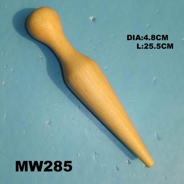WOODEN ICE CRACKER