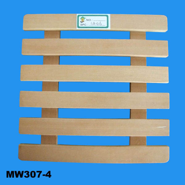 WOODEN CUSHION style 4