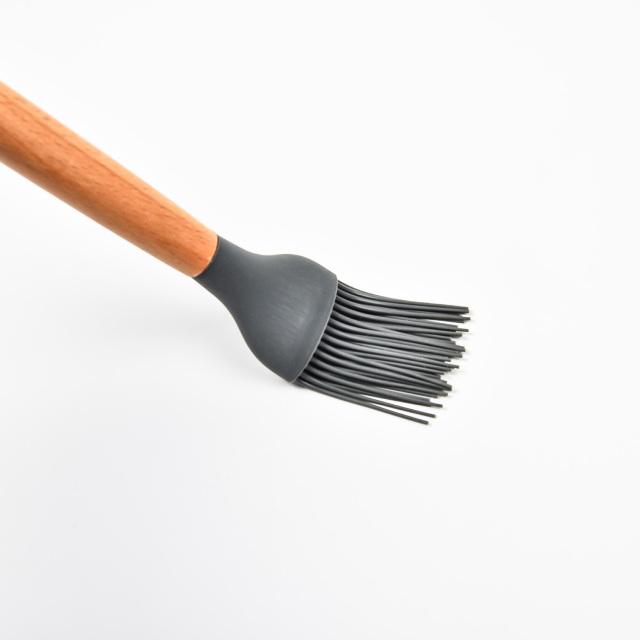 Wooden Handle Silicone Utensils Set With Plastic Holder