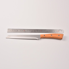8in bread knife with wooden Handle