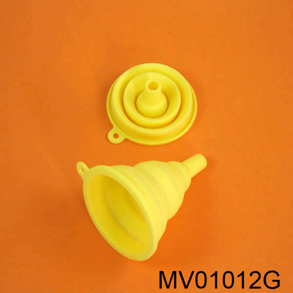 COLLAPSIBLE SILICONE FUNNEL with POLYBAG