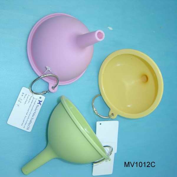 SILICONE FUNNEL with TAG CARD