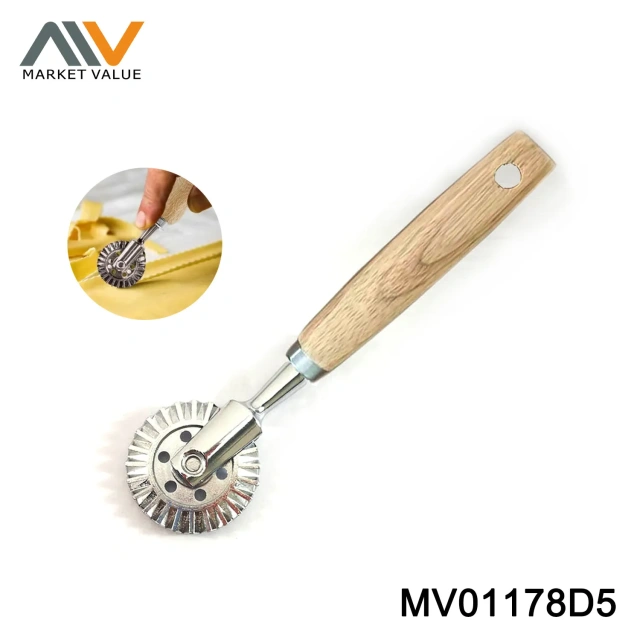 PIZZA CUTTER ZINC and ALLOY WOODEN Handle TC style 2
