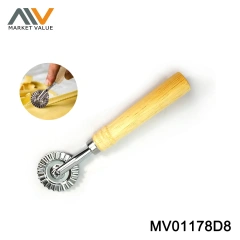 PIZZA CUTTER ZINC and ALLOY with OAK Handle TC style 2