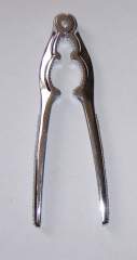 NUT CRACKER style 3