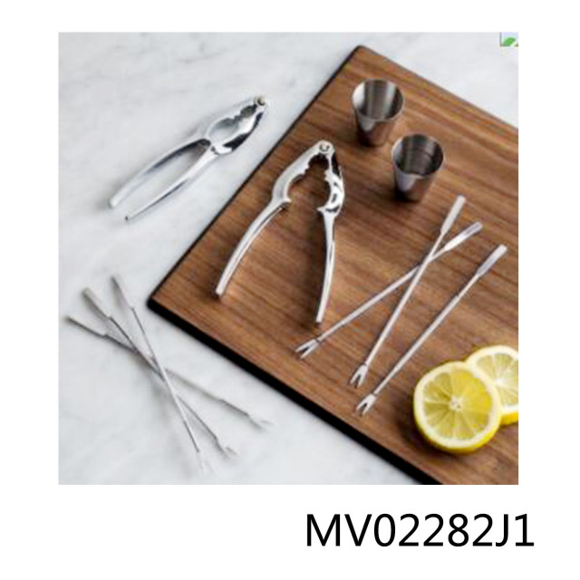 12PCS SEA FOOD 2PC NUT CRACKER 6PCS FROKS 2CUP in BOX