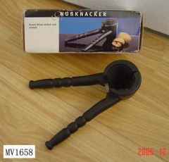 NUT CRACKER in CB