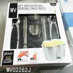 2PC NUT CRACKER and 6PCS FROKS and 2CUP in CB