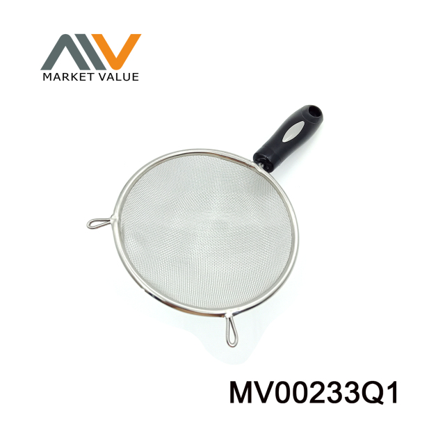 14/16CM S/S STRAINER IN PLASTIC HANDLE