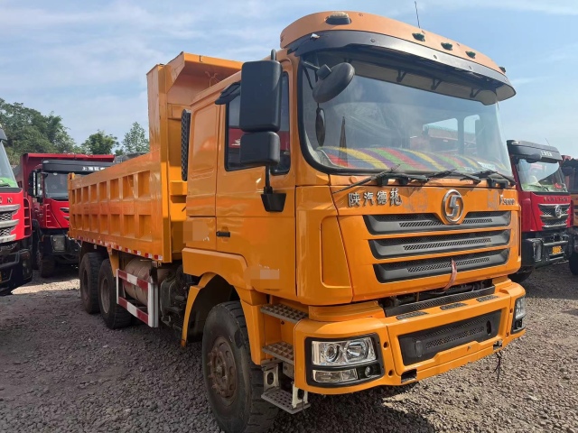 SHACMAN F3000 DUMP TRUCK