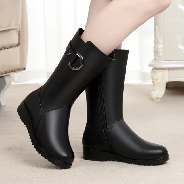 Mid length autumn and winter new women's leather snow boots fashion plush flat heeled women's snow boots shoes