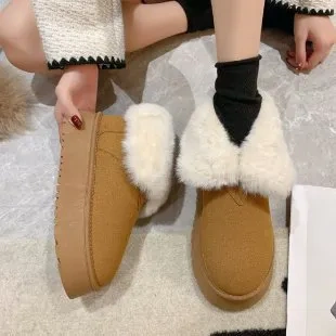 Thick sole and plush short snow boots shoes for women Fashion trend cute warm slip on hairy snow shoes