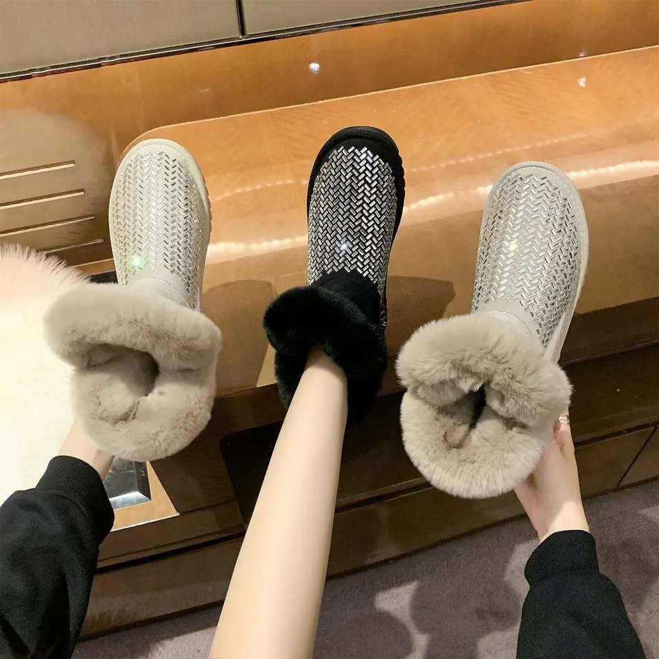Wholesale trendy winter warm fur snow boots for women fashion new plush and thickened diamond warm women' s snow boots