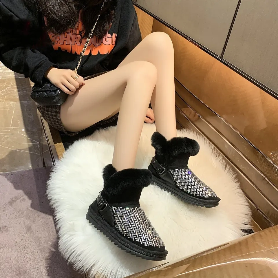 Wholesale trendy winter warm fur snow boots for women fashion new plush and thickened diamond warm women' s snow boots