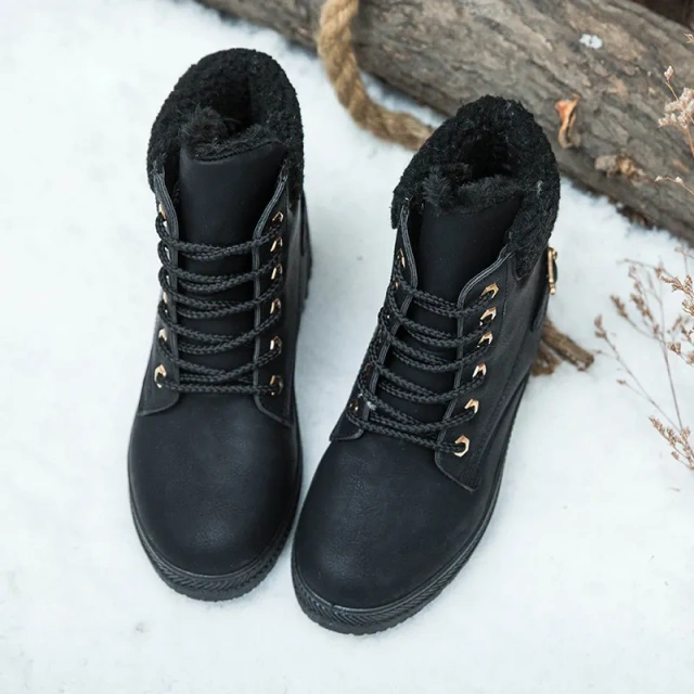 Fashion Trend Thick Plush Women's Snow Boots Shoes Winter New Warm Lardies Rivets Short Snow Martin Boots