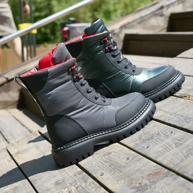 Custom warm plush anti-slip thick outsole ladies short snow boots fashion trend popular waterproof women snow boots