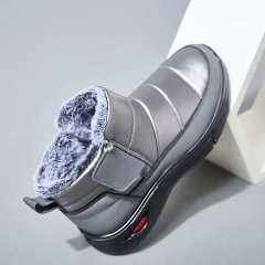 Winter casual fashion warm and plush short snow boots anti slip waterproof flat comfortable snow boots for women