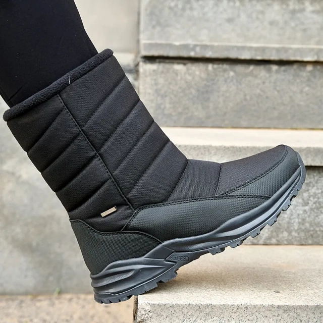 Thickened plush windproof zipper warm women' s snow boots New winter women' s leisure large plush snow boots