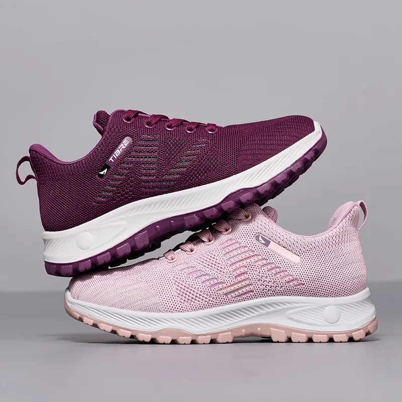 Custom New Trendy Casual Cushioning Jogging Sport Sneakers Shoes Breathable Light Soft Running Shoes For Women